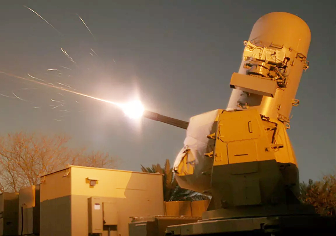 Lục quân Mỹ trang bị pháo cận chiến Phalanx 

